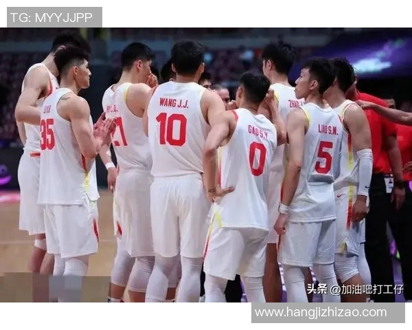 印度与中国男篮激战视频回顾精彩瞬间与精彩表现分析